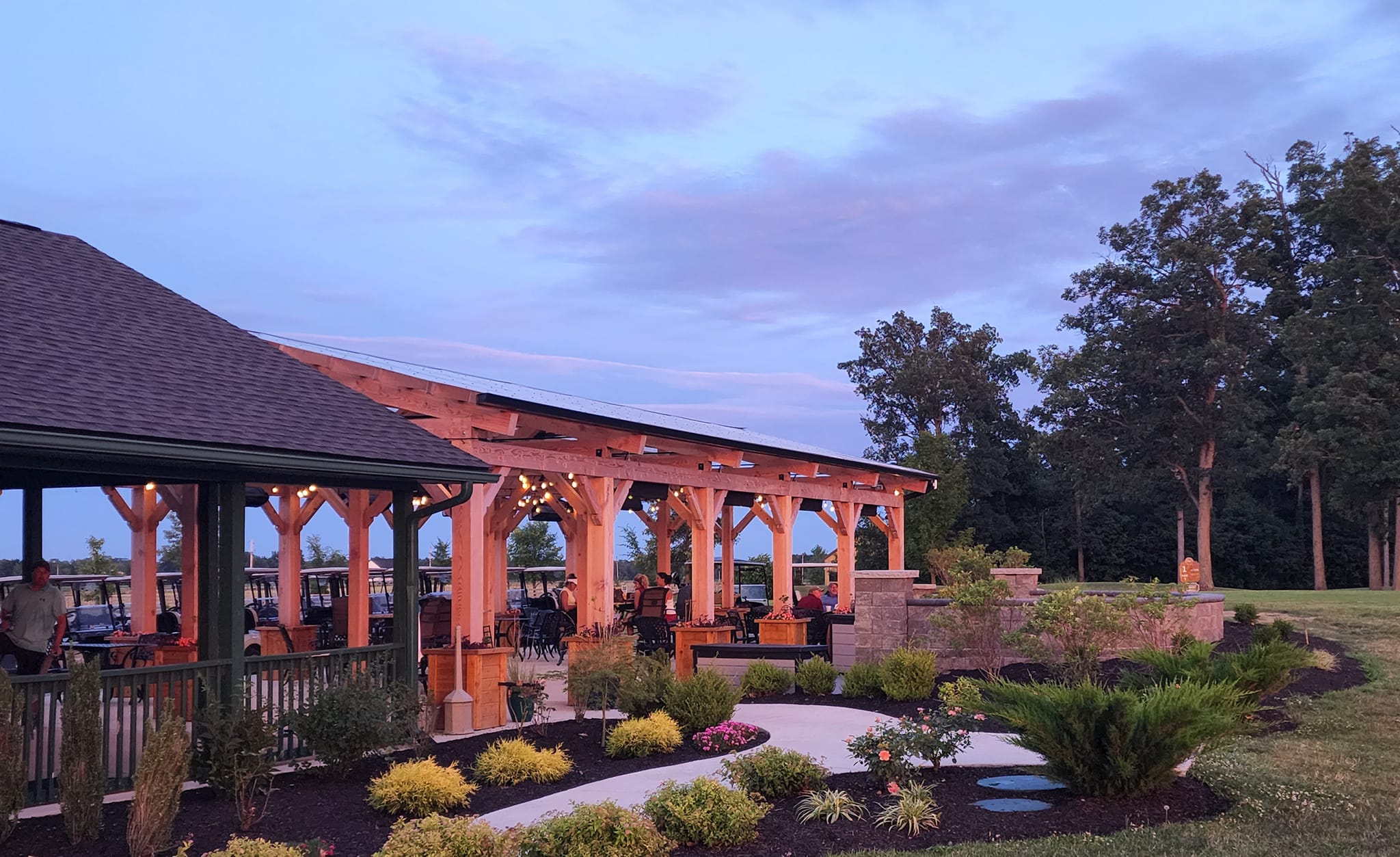 Murphy's Patio - The Ridge